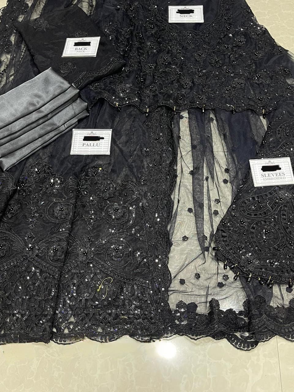 Luxury Heavy Embroidered Saree – Exclusive 2025 Edition